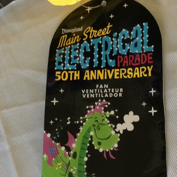 Disney parks folding fan new - Picture 6 of 10